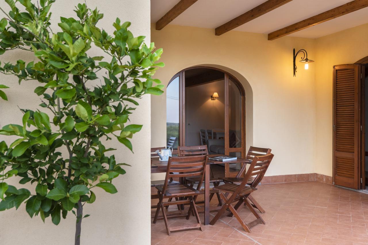 Agriturismo Terre Di Castiglione Кастильоне дела Пеская Екстериор снимка